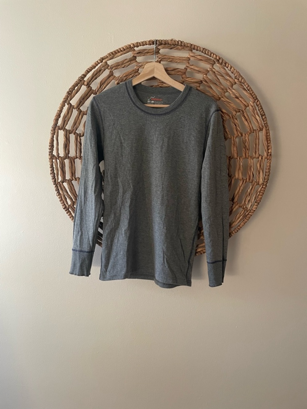 Men's Dark Gray Long Sleeve Crew Performance Tee